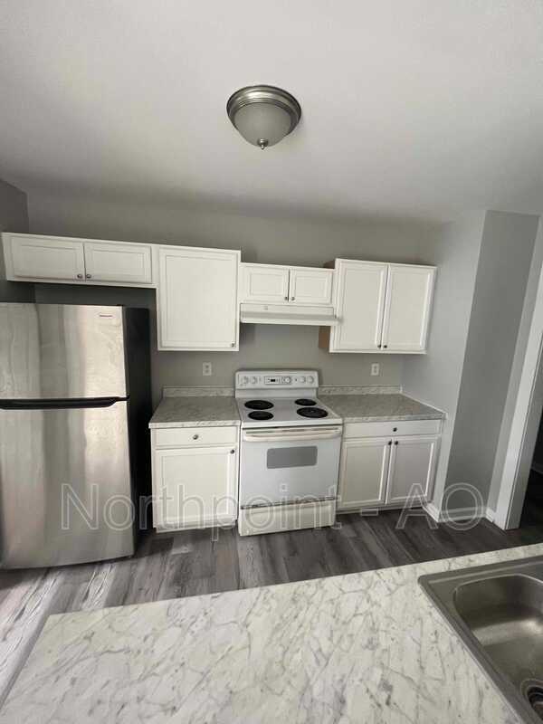 Foto del edificio - 4420 Windstorm Way