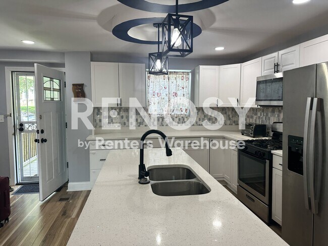Foto del edificio - 6128 Chinquapin Pkwy