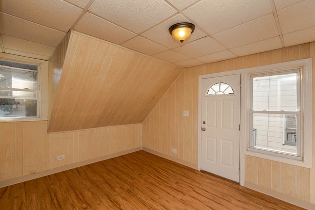 Foto del edificio - 2919 N Seeley Ave