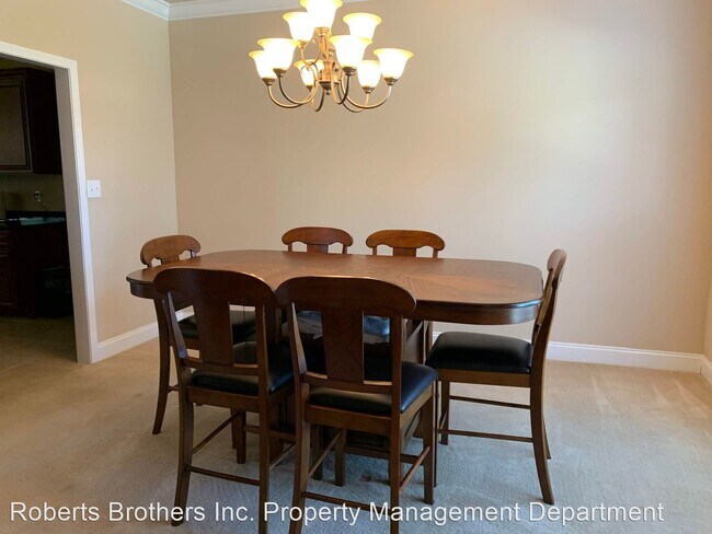 Foto del edificio - 4 br, 3 bath House - 7301 Morse Loop