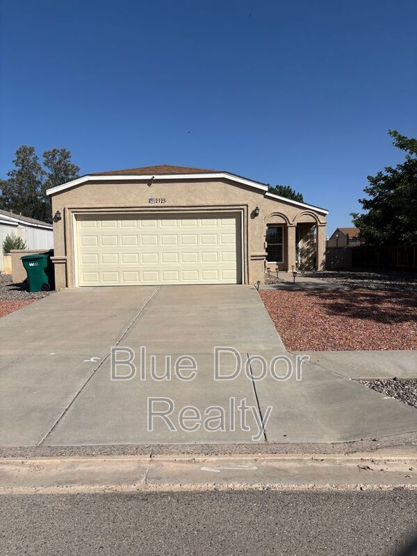 Foto del edificio - 2125 Sierra Ln NE