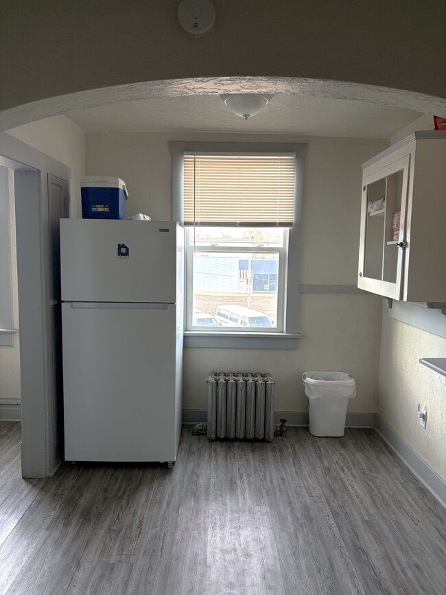 Kitchen (occupied) - 315 W Halliday St