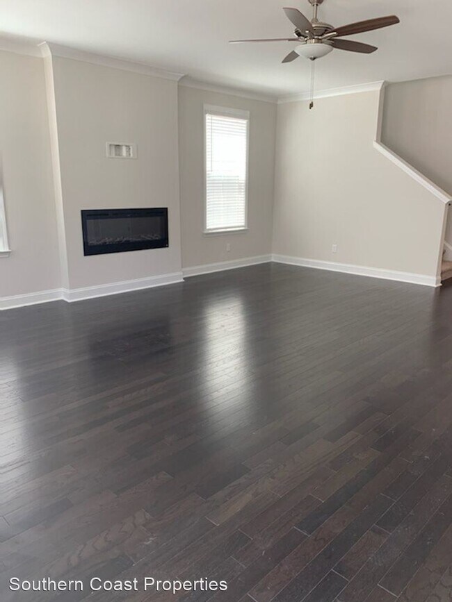 Building Photo - 3 br, 2.5 bath House - 33 Grove Park Drive