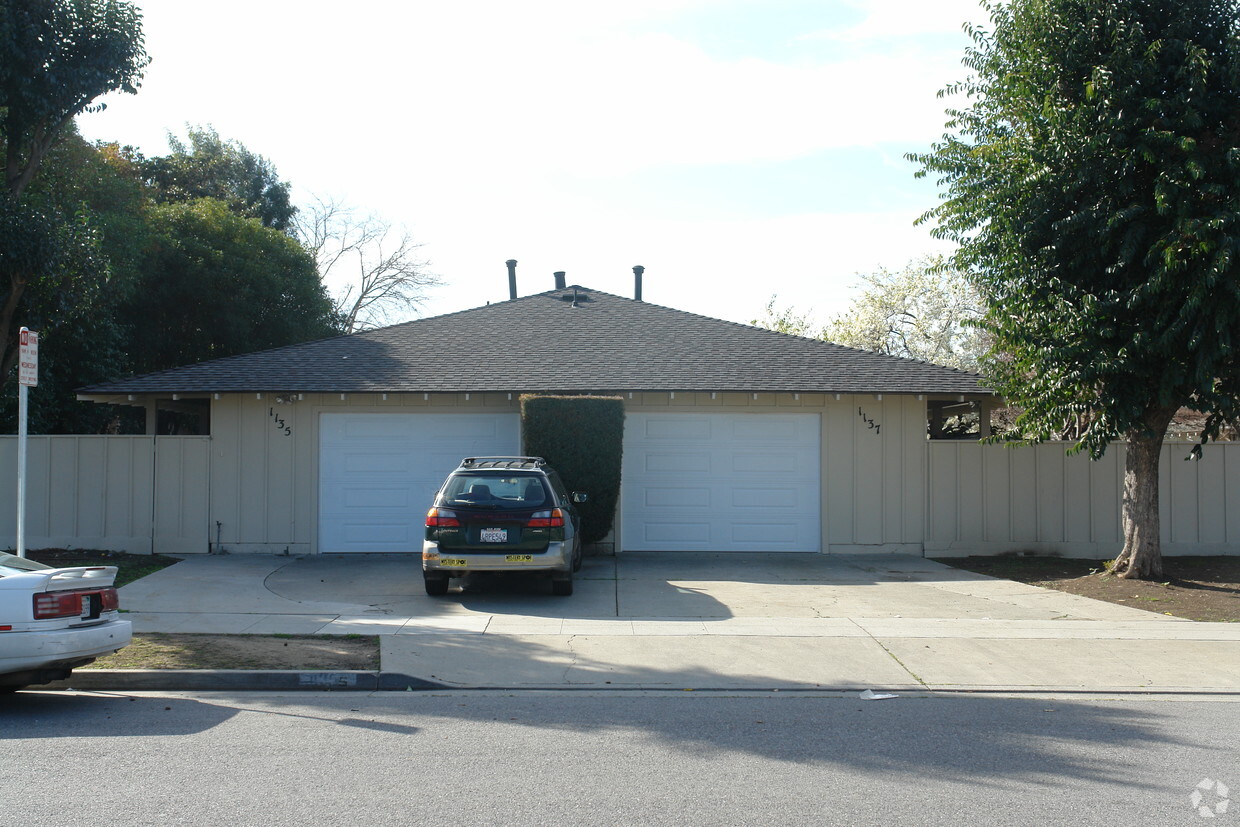 Building Photo - 1135-1137 Topaz Ave
