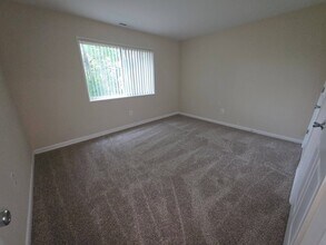 Interior Photo - Summit Crest