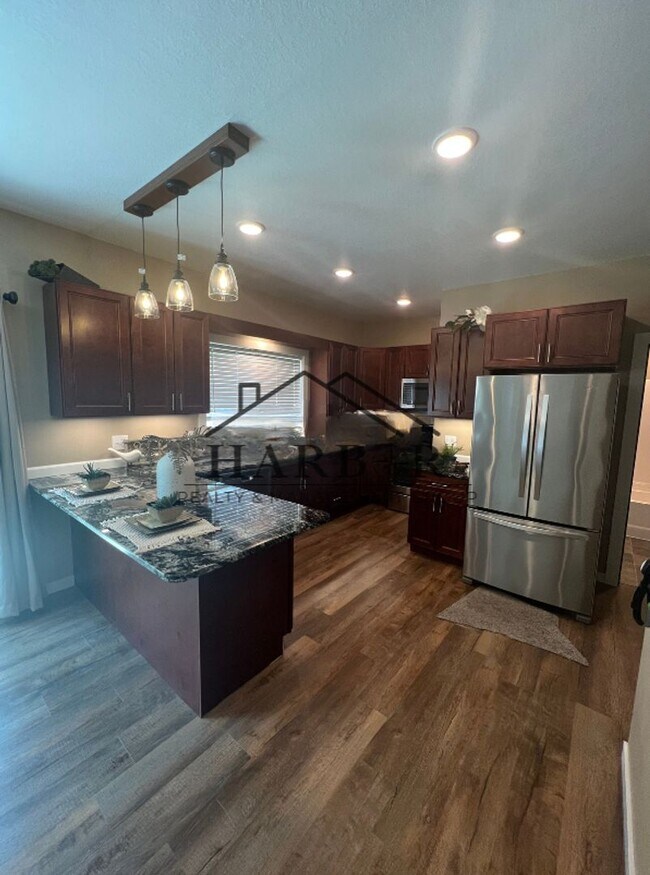 Foto del edificio - 807 1st Dr NW