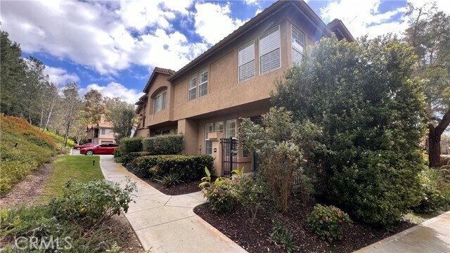 Foto del edificio - 61 Waxwing Ln
