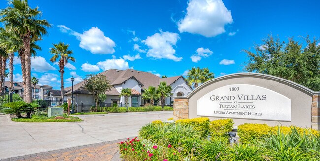 Foto del edificio - Grand Villas at Tuscan Lakes