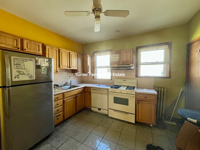 Foto del edificio - 49 Beech Glen St