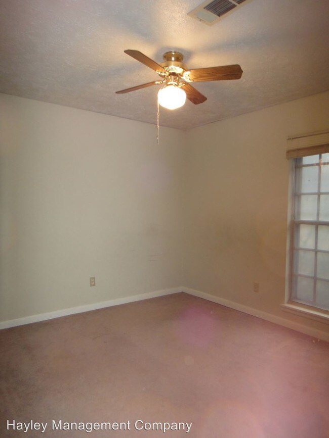 Building Photo - 1008 Rustic Ridge Rd