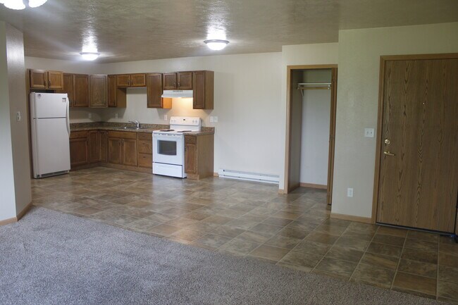 Kitchen - 307 N Broadway St