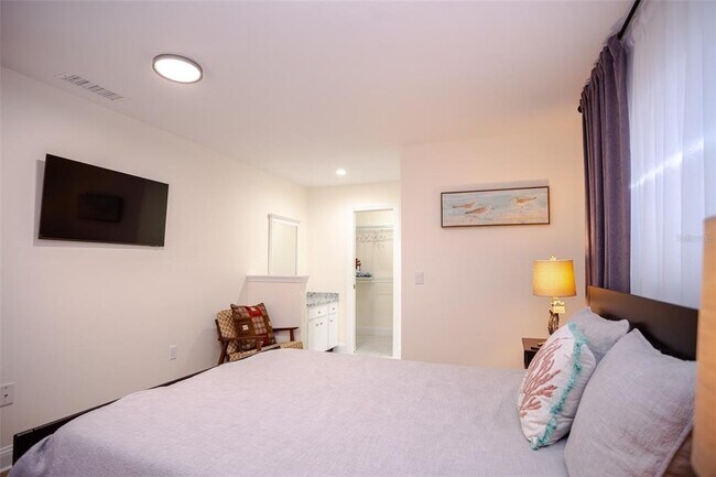 Foto del edificio - 2719 Forest Knoll Dr