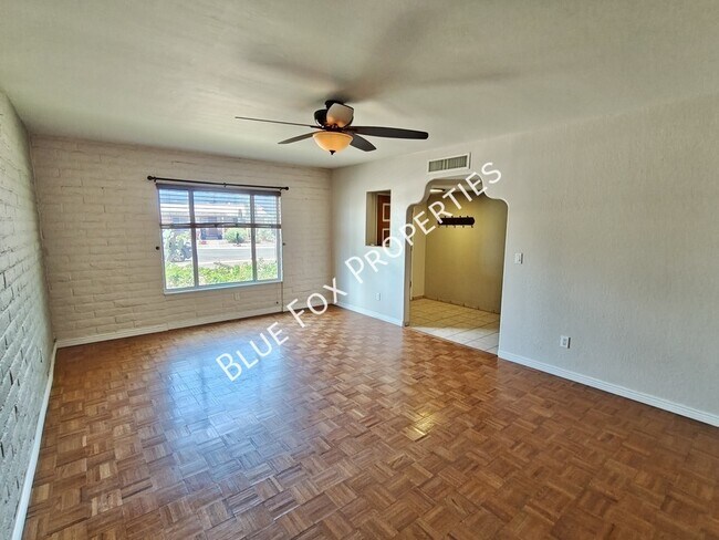 Building Photo - 9742 E Cannon Pl
