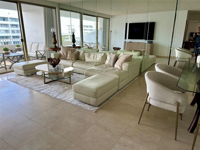 Foto del edificio - 199 Ocean Ln Dr