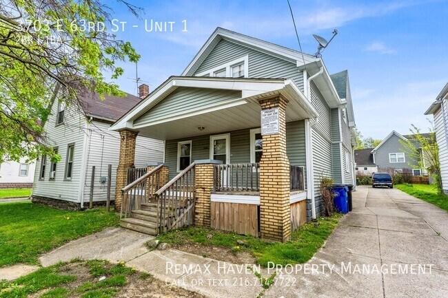 Foto del edificio - 3703 E 63rd St