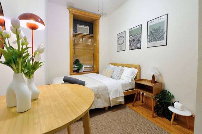 Foto del edificio - 301 E 63rd St