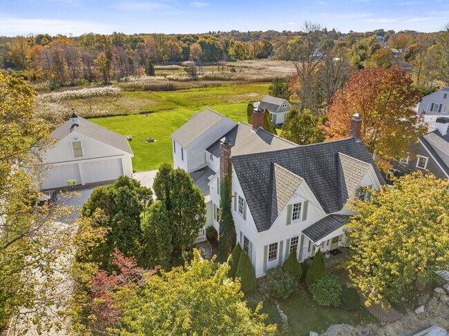 73 Elm Street - 73 Elm St Townhome