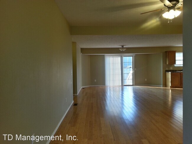 Foto del edificio - 4 br, 2 bath House - 5450 W. Basswood Ct