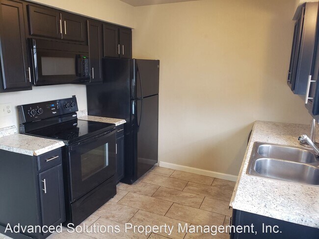 Building Photo - 2 br, 1 bath House - 1835 Shasta St. #3