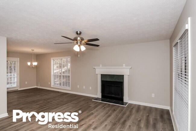 Building Photo - 6102 Wayfarer Dr