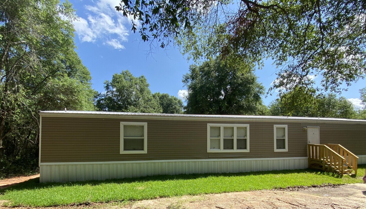 5338 Garrett Mill Rd, Baker, FL 32531 House Rental in Baker, FL