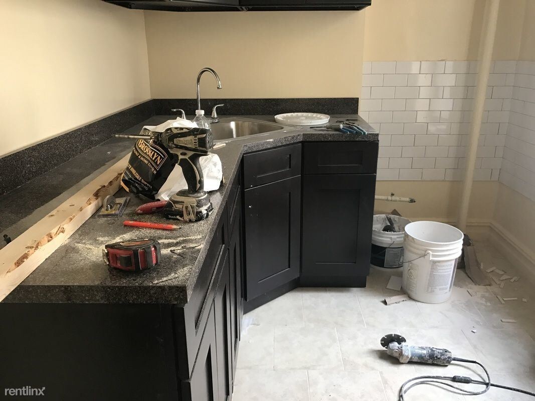 Building Photo - 1 br, 1 bath  - 1553 Nostrand Ave