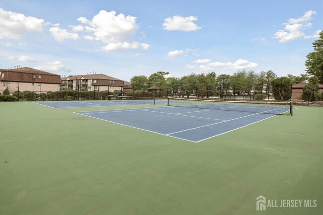 Foto del edificio - 111 Green Hollow Dr