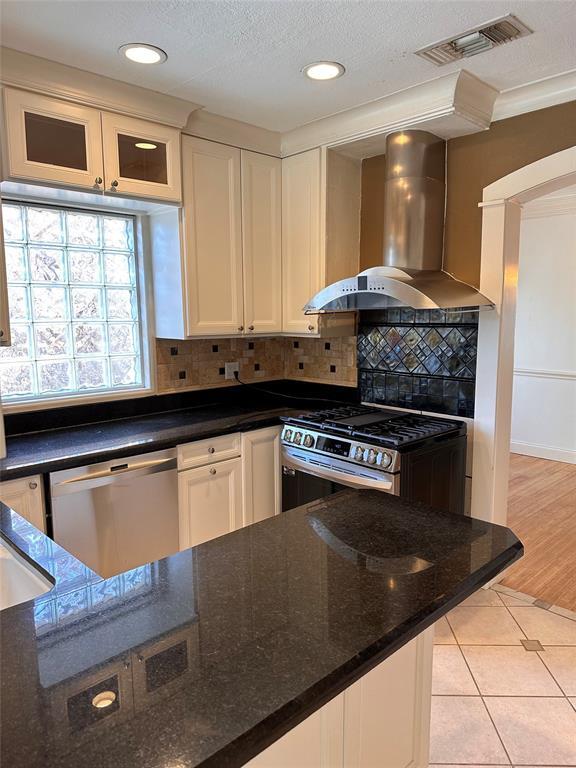 Foto del edificio - 704 E 14th St