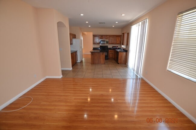 Building Photo - 4819 Donna St