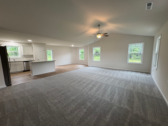 Foto del edificio - 45 New Bethel Ct