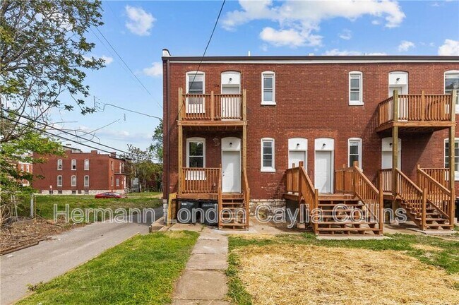Foto del edificio - 3217 Nebraska Ave