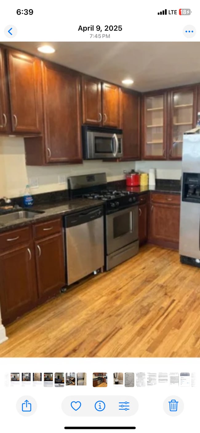 Building Photo - 4810 N Avers Ave