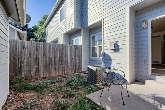 Foto del edificio - 2955 W Stuart St