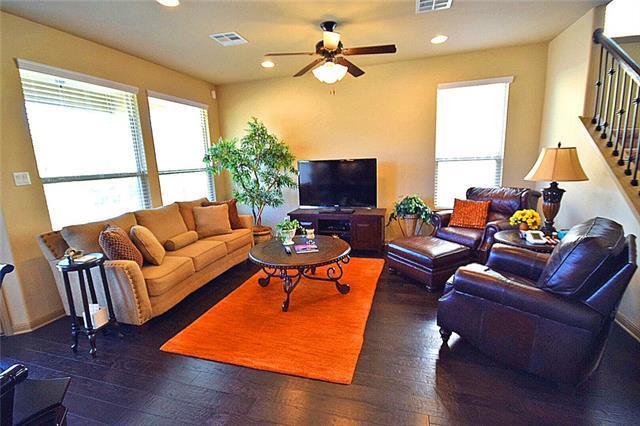 Foto del edificio - 10504 Branden Ct