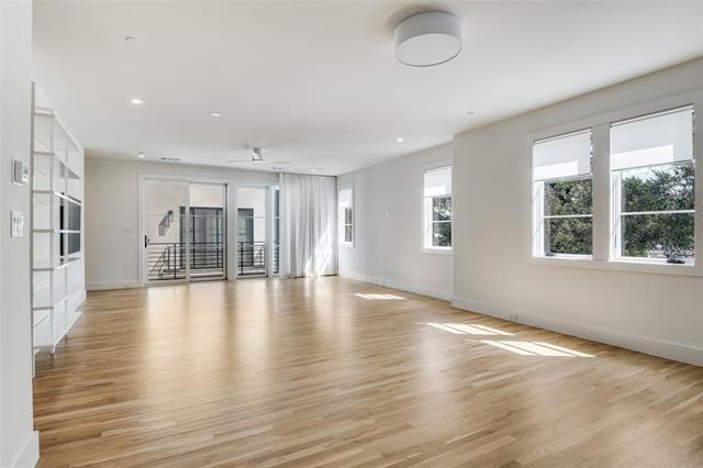 Foto del edificio - 7207 Gaston Ave