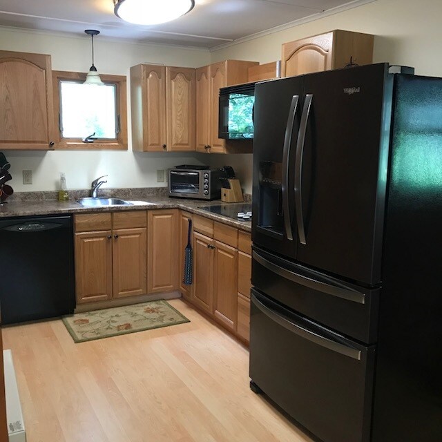 Foto del edificio - 948 Grant Lake Ln SW