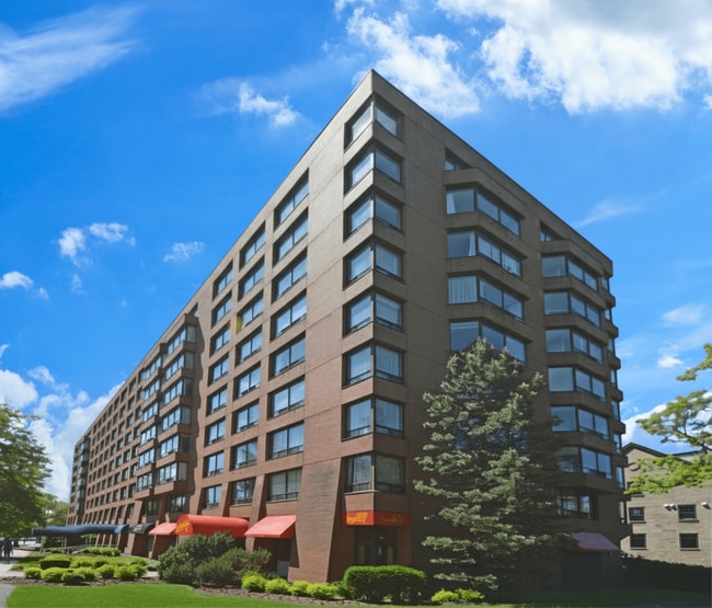 Building Photo - Garden Park