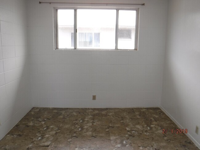 Foto del edificio - 2 Bedroom / 1 Bath at the Leolua Gardens