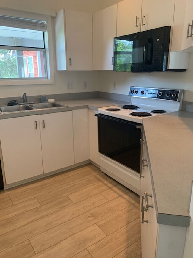 Foto del edificio - 700 Skipjack Ln