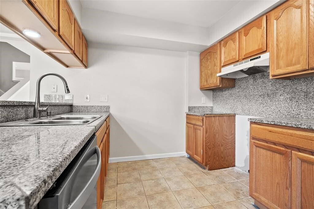 Foto del edificio - 328 S 2nd St