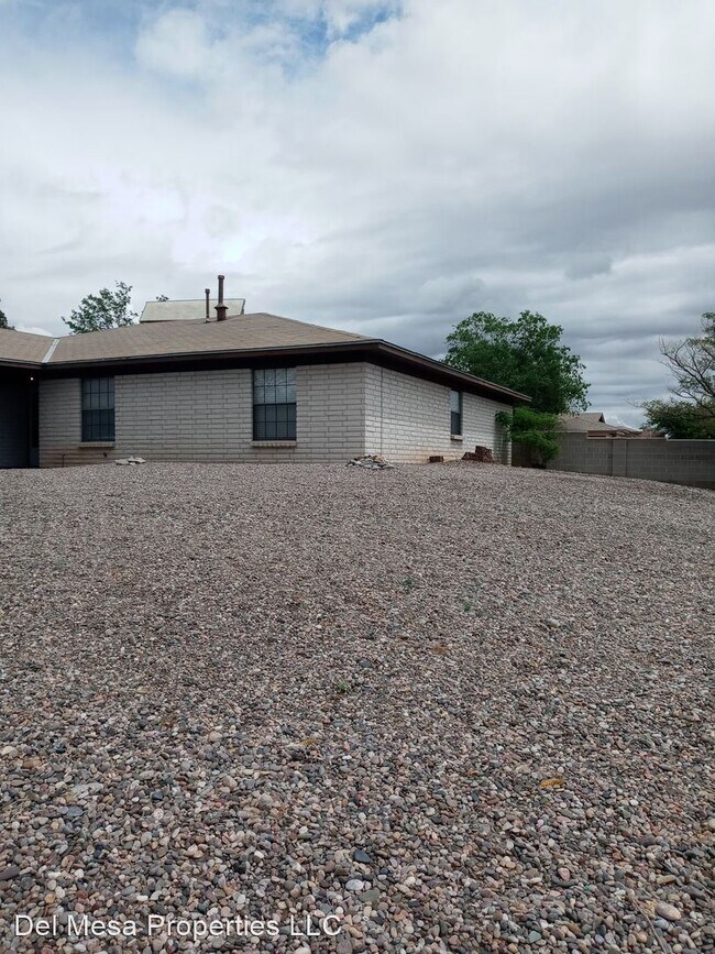 Building Photo - 3 br, 2 bath House - 2205 Twisted Juniper Rd