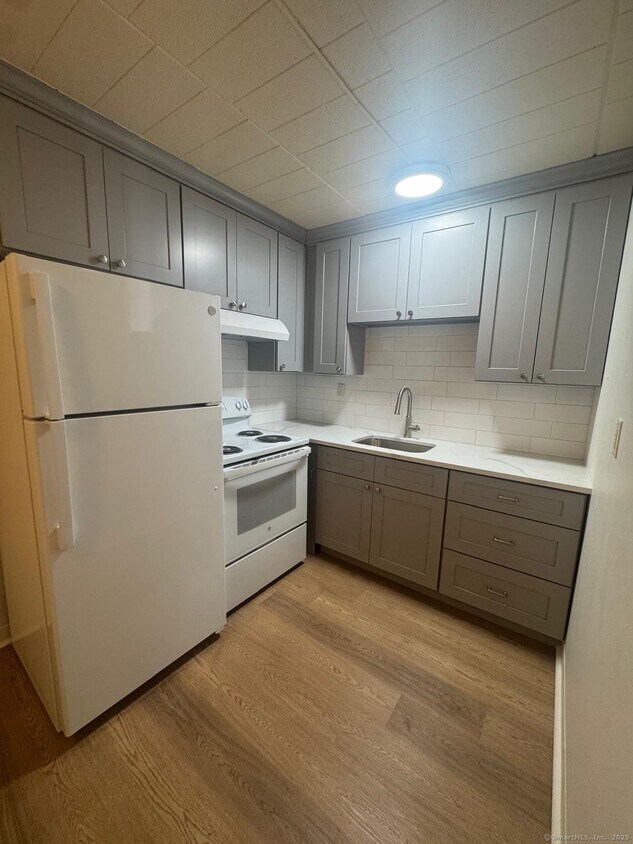 Foto principal - 1575 Boston Ave