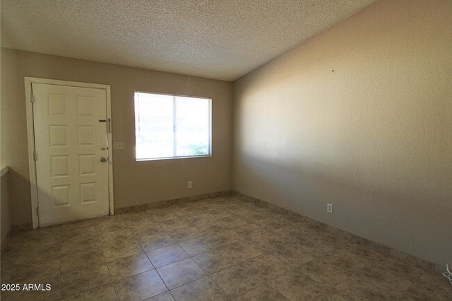 Building Photo - 4650 E Caballero St
