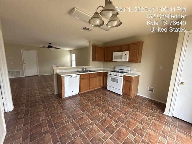 Foto del edificio - 152 Challenger