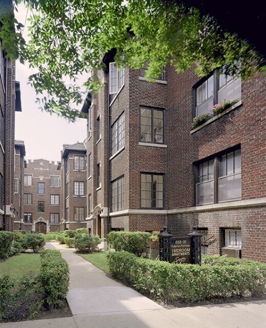 Primary Photo - 523-31 W Fullerton Ave