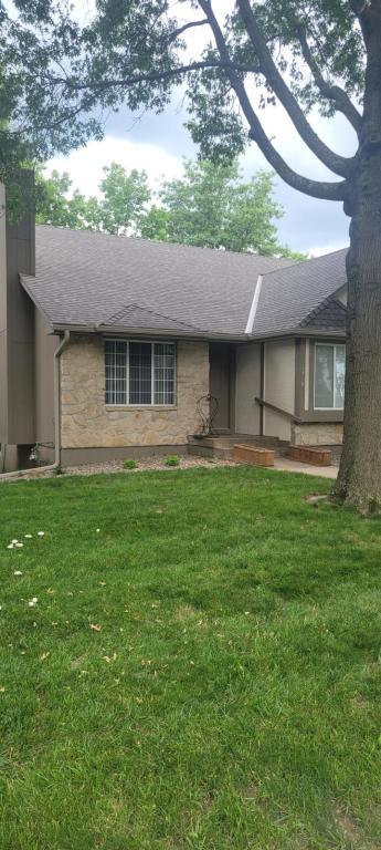 Primary Photo - 1316 NW Village Dr