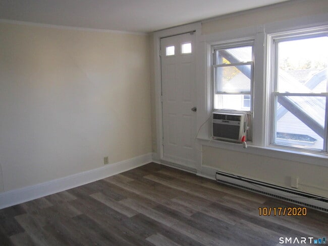 Foto del edificio - 1085 Broad St