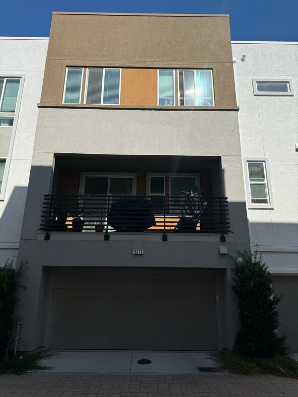 Foto del edificio - 3979 Meridian St