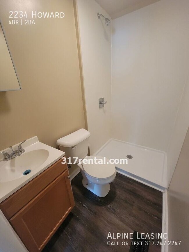 Foto del edificio - 4/2 with garage/workshop combo (has workin...