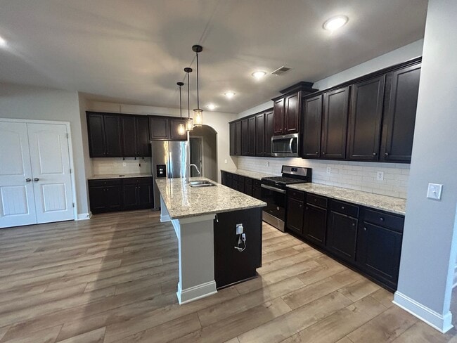 Building Photo - 108 Bridgemill Ave